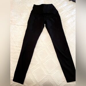NWT…Fleece lined black leggings, soft, side and back pockets. 
Size S